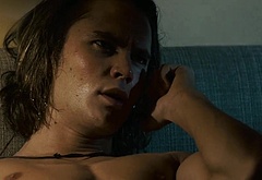 Taylor Kitsch jerk off