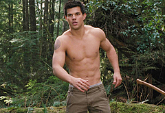 Taylor Lautner naked