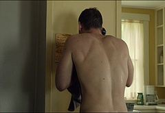 Oliver Jackson-Cohen naked