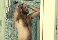 Edgar Ramirez nude shower scenes