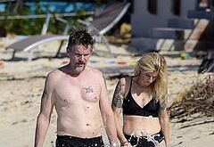 Ethan Hawke bulge