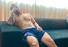 J Balvin bulge