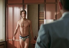 Pierre Niney dick bulge
