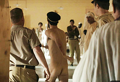 Pierre Niney nude
