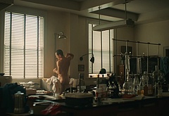 Lewis Pullman nudity