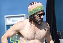 Joel Edgerton shirtless