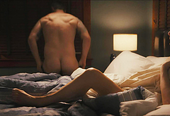 Devon Sawa nude ass