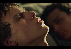 Finn Bennett frontal nude