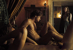 Finn Jones frontal nude