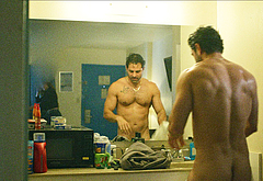 Gerardo Celasco nudity