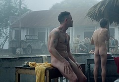 Guillaume Gouix frontal nude