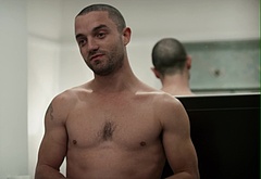 Guillaume Gouix sexy