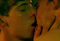 Luke Treadaway gay sex