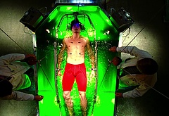 Tom Welling bulge