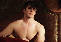 Matt Lanter nudity