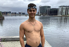 Alex Hogh Andersen exposed