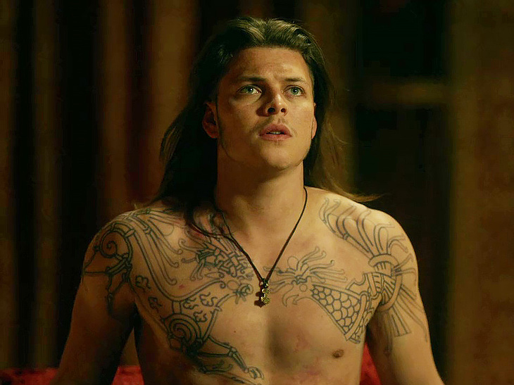 Alex Hogh Andersen nudes