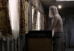 Tony Curran hot