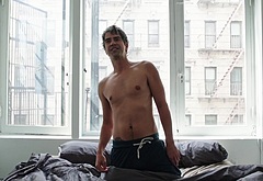 Hamish Linklater in 10 Things We Should Do Before We Break Up