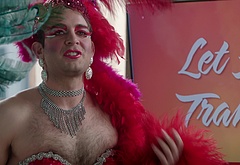 Hamish Linklater in The Crazy Ones