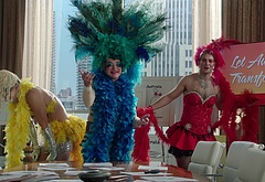 Hamish Linklater in The Crazy Ones