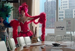 Hamish Linklater in The Crazy Ones