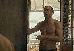 Charlie Hunnam sexy