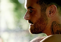 Joshua Sasse nude uncensored pics