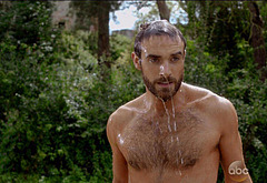 Joshua Sasse sexy