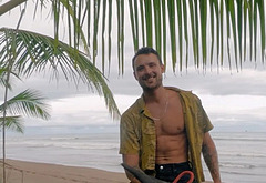 Dylan Efron sexy