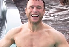 Olly Murs and Mark Wright at Universal Volcano Bay