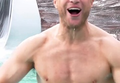 Olly Murs and Mark Wright at Universal Volcano Bay