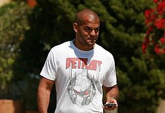 Amaury Nolasco bulge