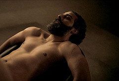Oscar Isaac nude in Dune