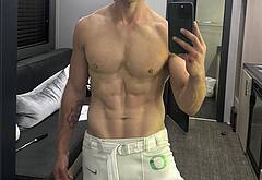 Glen Powell nude in The Running Man BTS