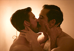 Alfonso Herrera nude scenes