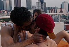 Alfonso Herrera nude scenes