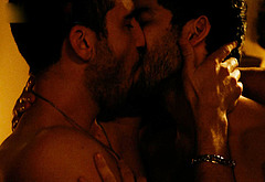 Alfonso Herrera nude scenes