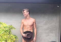 Matthew Noszka naked