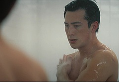 Hudson Williams nude scenes