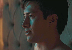 Hudson Williams nude scenes