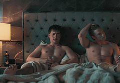 Hudson Williams get naked