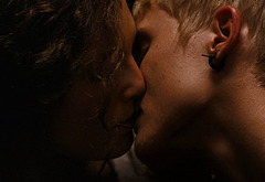 Toby Hemingway nude scenes