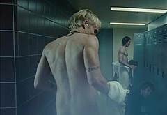 Toby Hemingway nude scenes