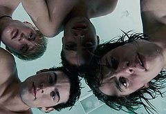 Toby Hemingway nude scenes