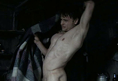 Max Riemelt nude and sex photos