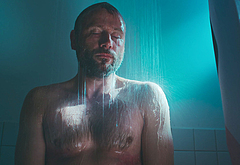 Max Riemelt nude and sex photos