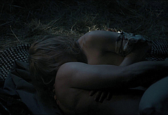 Max Riemelt nude and sex photos