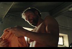 Max Riemelt nude and sex photos