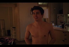 Marcello Hernandez nude scenes